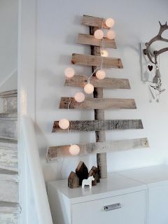 Árbol de Navidad con palés de madera